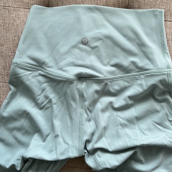 Lululemon Teal Leggings - Picture 4 of 5